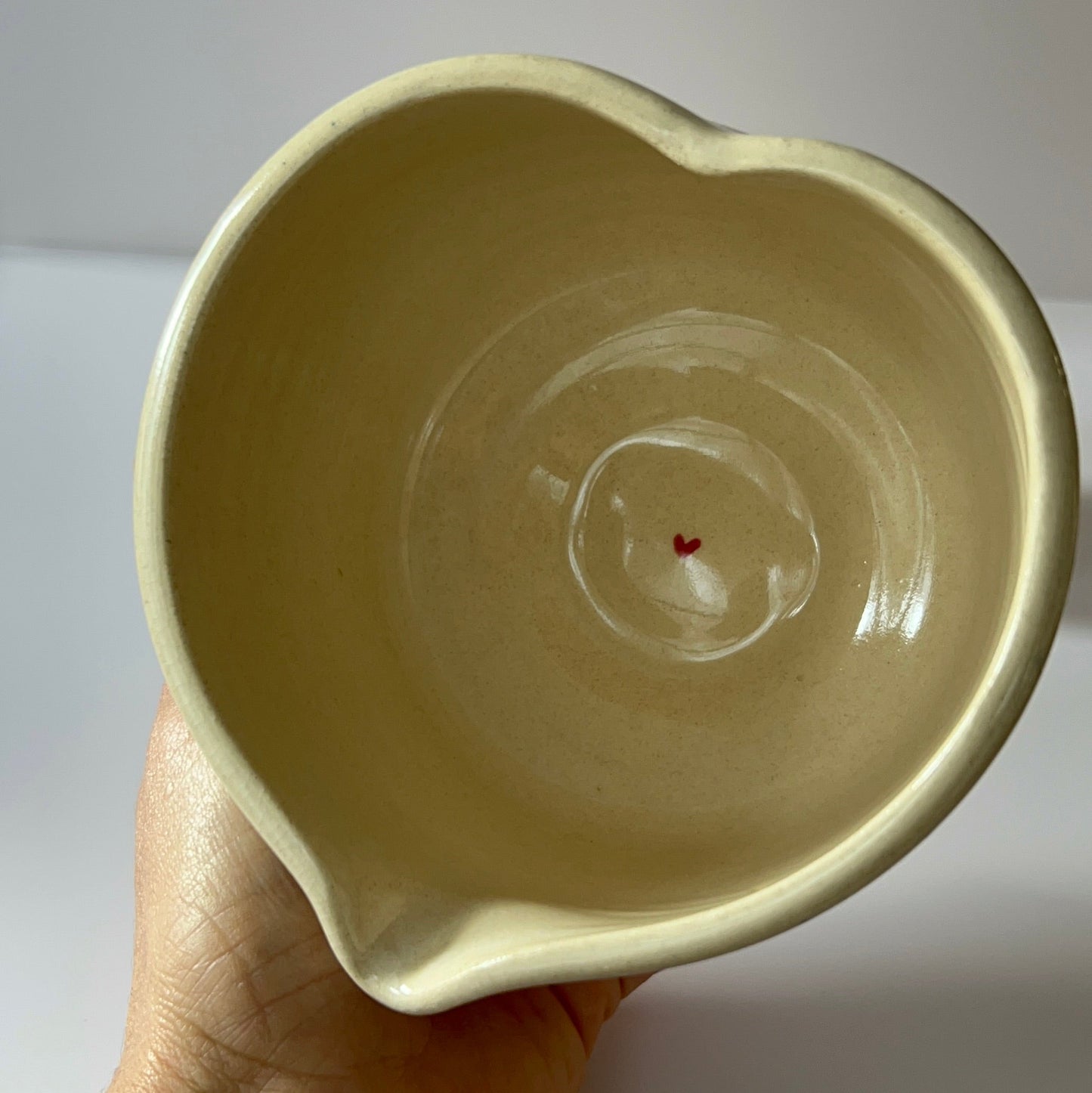 OUTLET MIA · 01 y 02